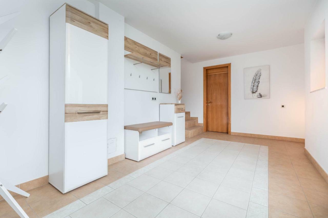 Apartment Villa Nera Пула Экстерьер фото