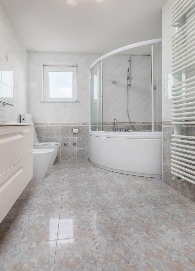 Apartment Villa Nera Пула Экстерьер фото