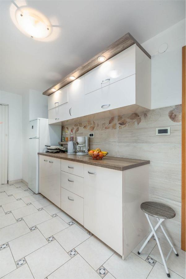 Apartment Villa Nera Пула Экстерьер фото